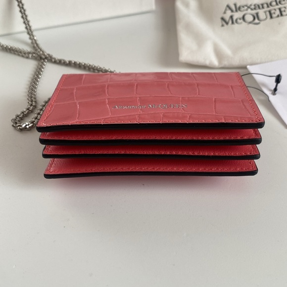 ๐ ALEXANDER MCQUEEN | Card Holder on Chain - Picture 10 of 14